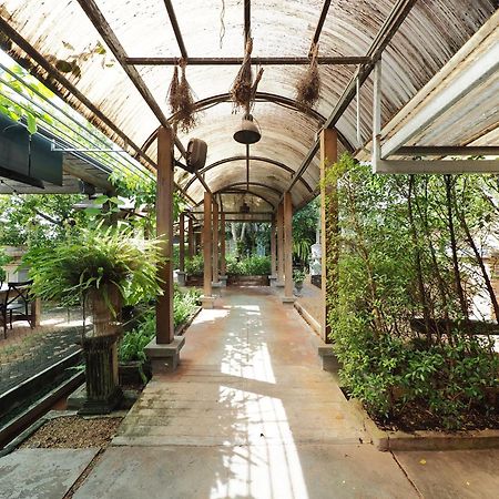 Nipa Garden Hotel Surat Thani Exterior photo