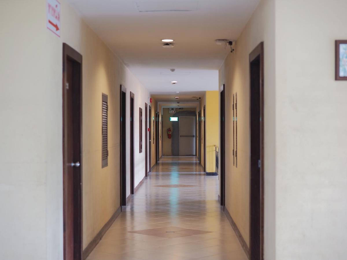 Nipa Garden Hotel Surat Thani Exterior photo